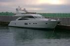 Моторная яхта Princess 67